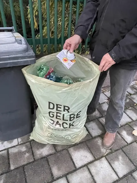 Der neue gelbe Sack in ganz Niederösterreich. | Foto: Victoria Edlinger