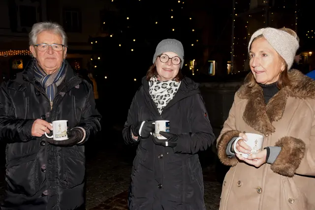 Einen einzigartigen, musikalischen  Adventkalender organisiert Markus Pöcksteiner aus Sarmingstein am Greiner Hauptplatz. Gestartet wurde am 1. Dezember mit Ensembles der Stadtkapelle Grein. 