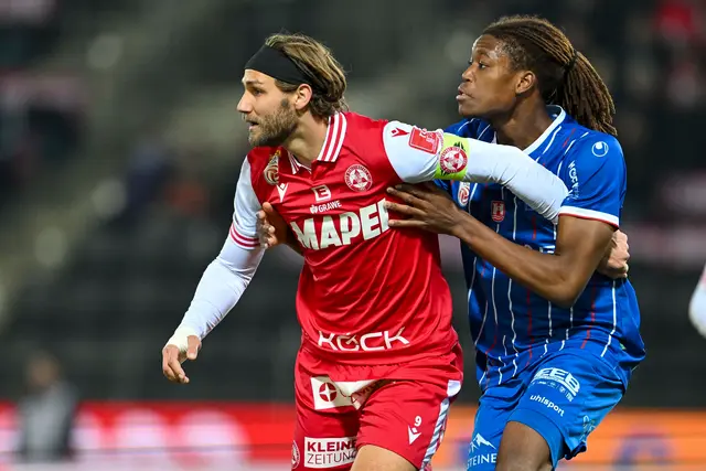 Kassenschlager beim GAK: das Heimtrikot 2025/26 | Foto: GEPA