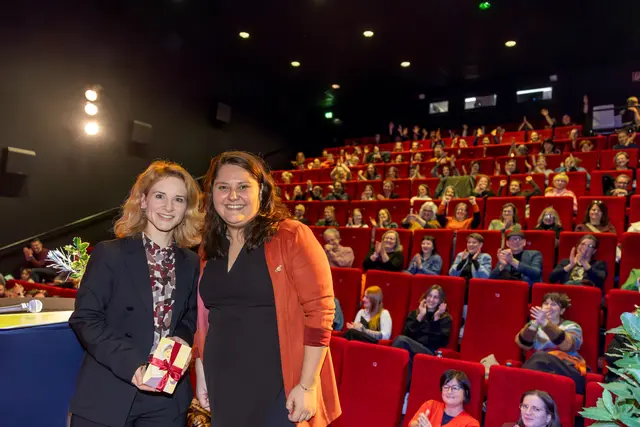 Frauenministerin Eva-Maria Holzleitner und Frauenhaus Linz Vorsitzende Sandra Promberger (re.) | Foto: Hannes Draxler