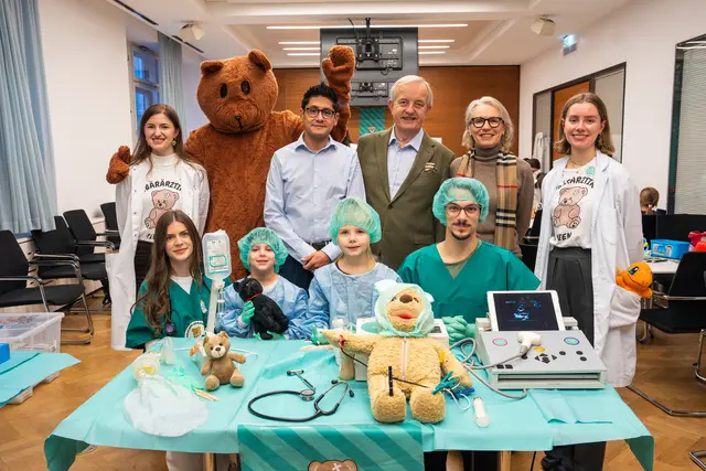 Seit Jahren ist das Teddybär-Krankenhaus, aufgebaut in den Räumen der Wiener Ärztekammer, ein großer Erfolg. | Foto: Valentina Marinelić/MeinBezirk