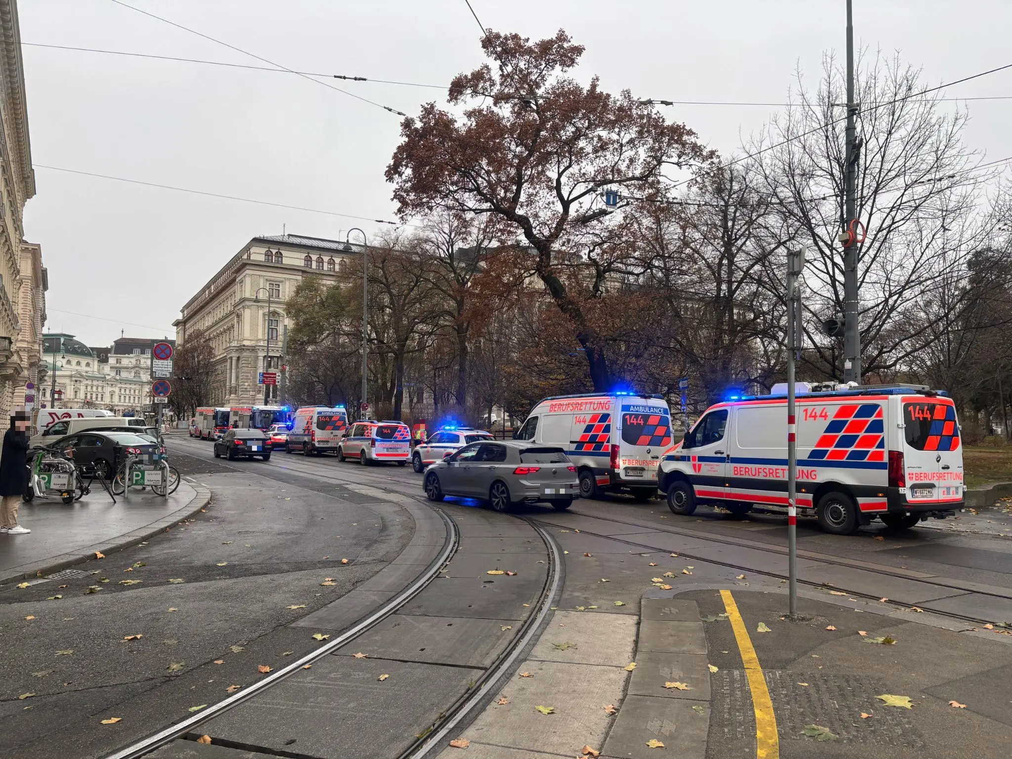 Anrufer polizeibekannt: Großeinsatz nach Bombendrohung gegen das Parlament ...
