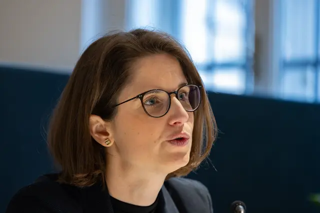 „Die Umsetzung der Wahlversprechen hat begonnen, aber die Liste mit offenen Punkten ist sicherlich noch sehr lang", so die Politikwissenschaftlerin Katrin Praprotnik.  | Foto: Uni Graz/Schiffer