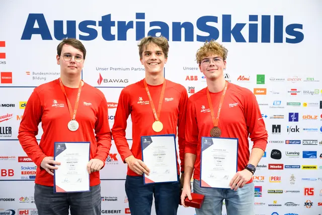 Christoph Schöndorfer von der HTL Mödling holte im Beruf Elektronik den Staatsmeistertitel nach Mödling. | Foto: SkillsAustria/Wieser/Slovencik