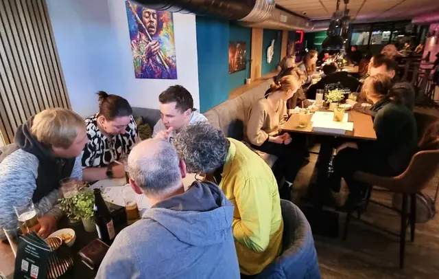 Mehr als 30 Teilnehmer:innen traten in sechs Teams gegeneinander an. | Foto: KEM Mondseeland