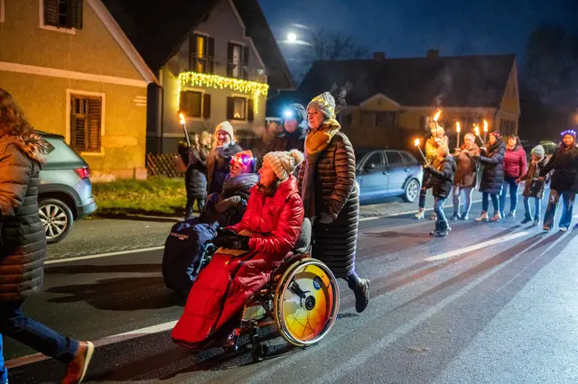 Weihnachtliche Stimmung und ein guter Zweck beim 21. Murfelder Adventlauf | Foto: Murfelder Adventlauf