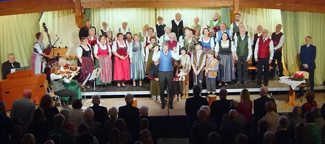 Der Chor der Rieder Liedertafel freut sich auf viele Besucher. | Foto: Liedertafel