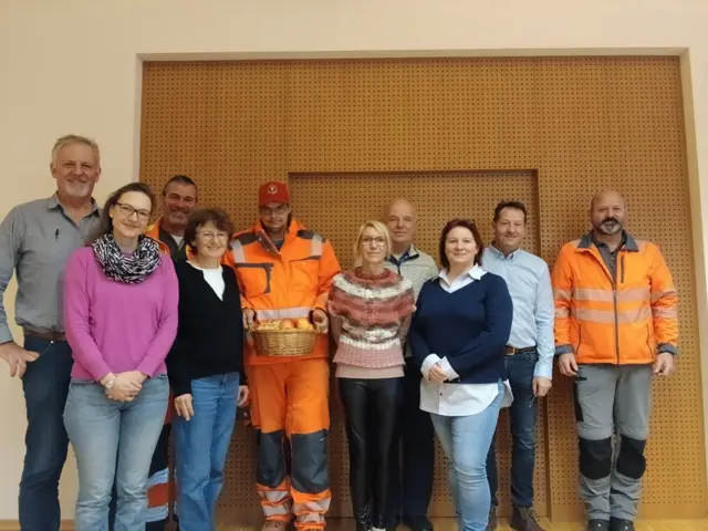 Vitamine für fitte Mitarbeiterinnen und Mitarbeiter der Gemeinde Roßleithen. | Foto: Gesunde Gemeinde Roßleithen