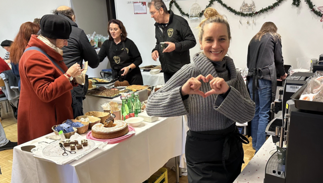 Der Lions-Club Wels Puchberg legte sich wieder ordentlich ins Zeug, um den vielen Gästen einen besinnlichen und erlebnisreichen Adventsstart zu bereiten. | Foto: LC Wels-Puchberg