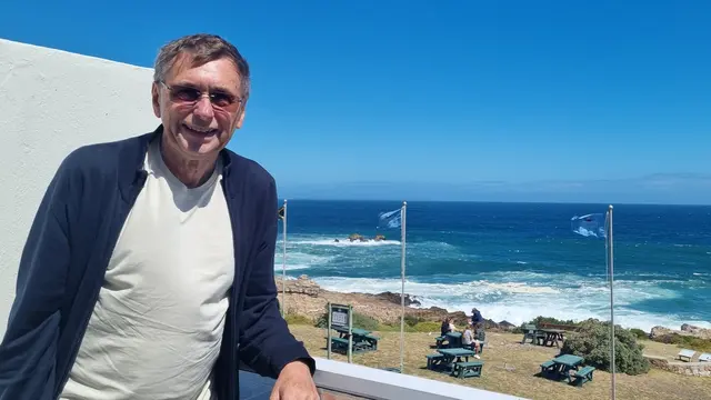 27.10.2025 in Hermanus bläst der Wind. Walbesichtigung nicht möglich.