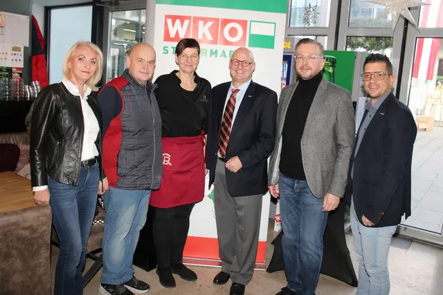 Riki Vogl, Rene und Manuela Pöschl, Peter Sükar, Helmut Linhart und Lukas Kalcher | Foto: Cescutti