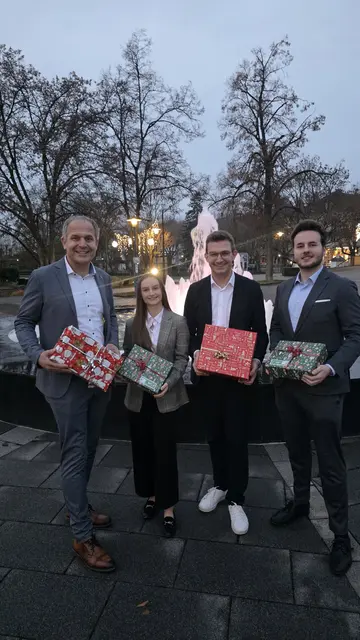 ÖVP-Bezirksobmann Christian Mader mit Mitgliedern des JVP-Bezirksvorstandes. | Foto: JVP