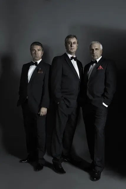 Am 19. Dezember sind erstmals in Klosterneuburg Johann K. (ganz rechts) und Monti Beton zu erleben. | Foto: Gallauer