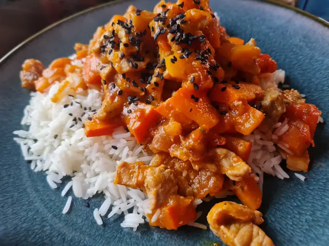 Warum nicht ein Curry zu den Festtagen servieren - leicht und bekömmlich.  | Foto: sm