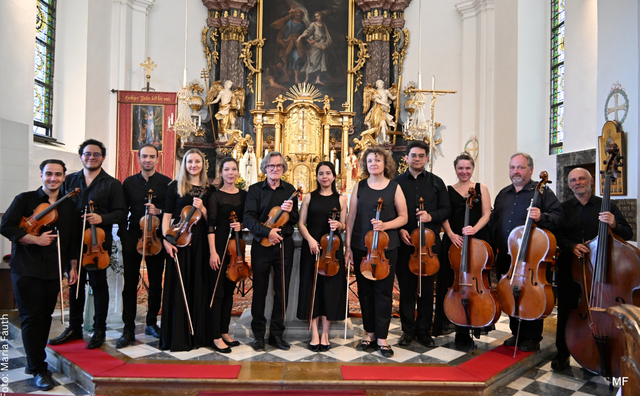 Das Kammerorchester von Ernst Friesnegg begrüßt das neue Jahr am 4. Jänner im Schloss St. Georgen an der Stiefing. | Foto: Maria Fauth