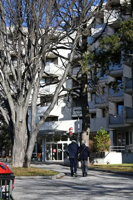 Vor allem Seniorinnen und Senioren im nahegelegenen Wohnheim sollen so besser geschützt werden.  | Foto: BV18