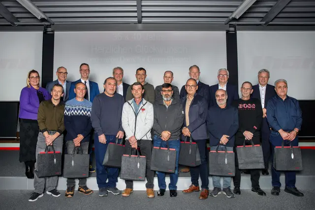 12 Mitarbeiter:innen sind schon seit über 35 bzw. 40 Jahren beim Unternehmen. | Foto: Tanja Cammerlander