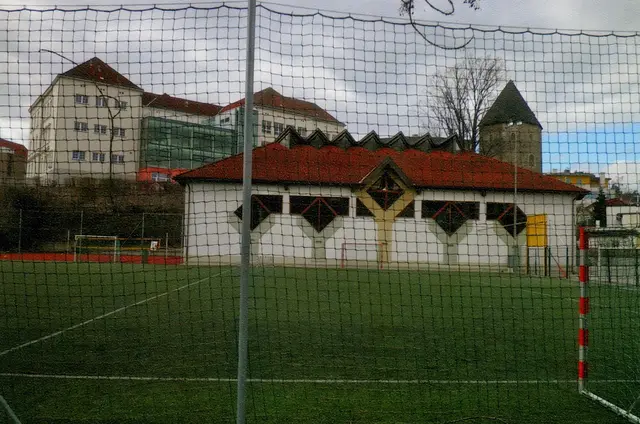 Damals-Foto: Auf diesem Bild ist von der neuen Sporthalle noch nichts zu sehen. Sie wurde erst später auf der linken Seite dazugebaut. | Foto: privat