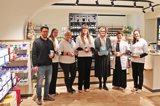 Bürgermeisterin Susanne Kaltenegger stattete der neuen Zweihorn-Apotheke bereits einen Besuch ab. | Foto: Stadt Bruck