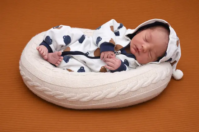 Name: Elias Karl
Geburtsdatum: 15.11.2025
Gewicht: 3.460 g
Größe: 52 cm
Eltern: Tanja Schöllauf und Stefan Mauracher aus Bad Gleichenberg | Foto: Babysmile