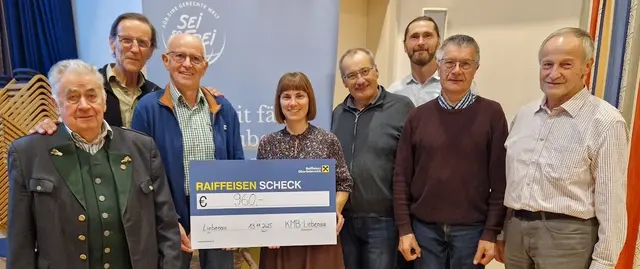 Von links: Johann Leutgeb, Joachim Grevel, Leopold Hennerbichler, Magdalena Glasner, Kurt Schübl, Martin Berndorfer, Josef Engleitner und Johann Edlbauer. | Foto: KMB Liebenau