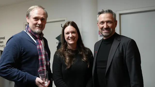 Thomas Blümke (l.) und Thomas Aichhorn (r.) mit Michaela Stadler-Steinwendner (Mitte).   
 | Foto: Sabrina Moriggl