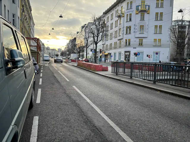 Der Einrichtungsradweg im betroffenen Abschnitt soll ausgebaut und von der Straße getrennt werden. | Foto: Nathanael Peterlini/MeinBezirk