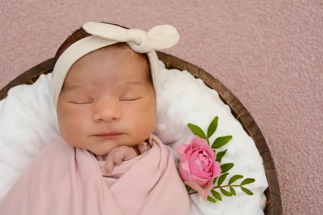 Name: Tabita
Geburtsdatum: 23.11.2025
Gewicht: 4.230 g
Größe: 53 cm
Eltern: Estera Andrea und Daniel Emanuel Robu aus Kapfenberg | Foto: Babysmile