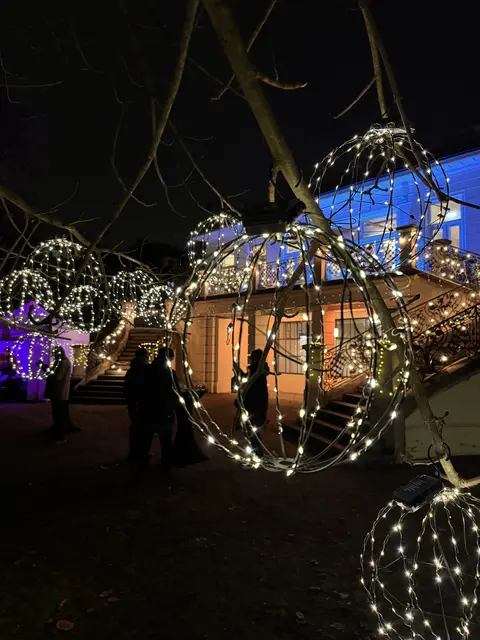 Die Klimt Villa ist in der Adventzeit besonders romantisch. | Foto: Klimt Villa