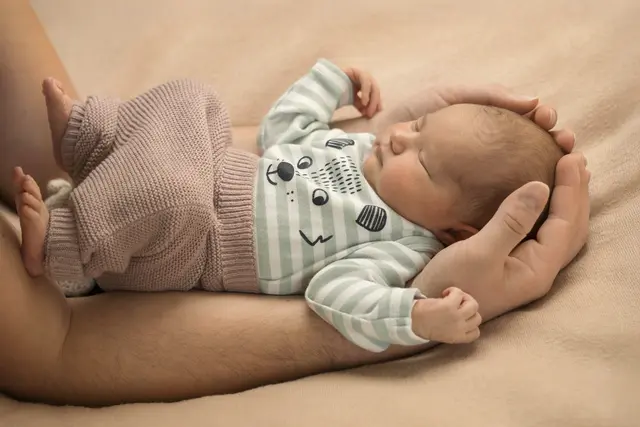 Name: Emma 
Geburtsdatum: 04.11.2025
Gewicht: 3.190 g
Größe: 51 cm
Eltern: Nicole und Georg Ofner aus Kapfenberg | Foto: ARTige Babys