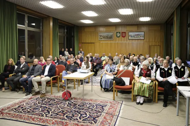Viele Bürgerinnen und Bürger kamen zur Gemeindeversammlung. | Foto: Stadtgemeinde Knittelfeld