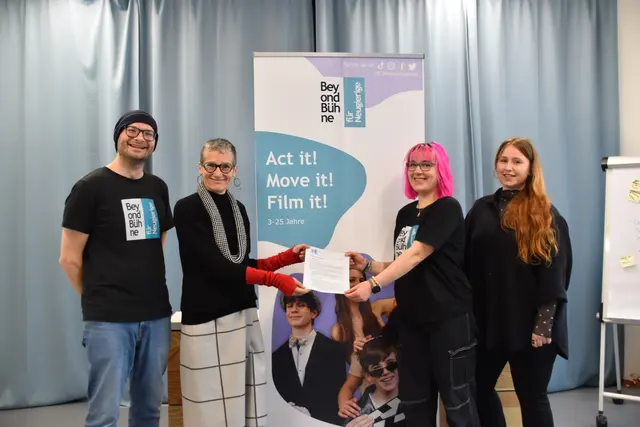 Gregor Ruttner-Vicht, Ulrike Scholda, Barbara Erbler und Lena Gattinger. | Foto: Mirjam Preineder