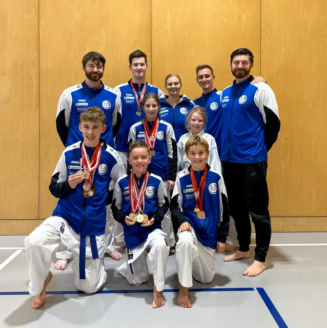 Die Karate Union Shotokan Tennengau trat erstmals als eigenständiger Verein mit einem kleinen, aber bestens vorbereiteten Team an – und konnte gleich bei diesem Debüt eindrucksvolle Erfolge feiern. | Foto: Gregor Dertnig