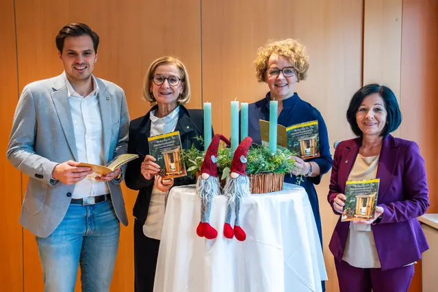 Bundesrat Sebastian Stark, Landeshauptfrau Johanna Mikl-Leitner, Landesrätin Christiane Tschl-Hofmeister und Bundesrätin Margit Göll. | Foto: VP NÖ