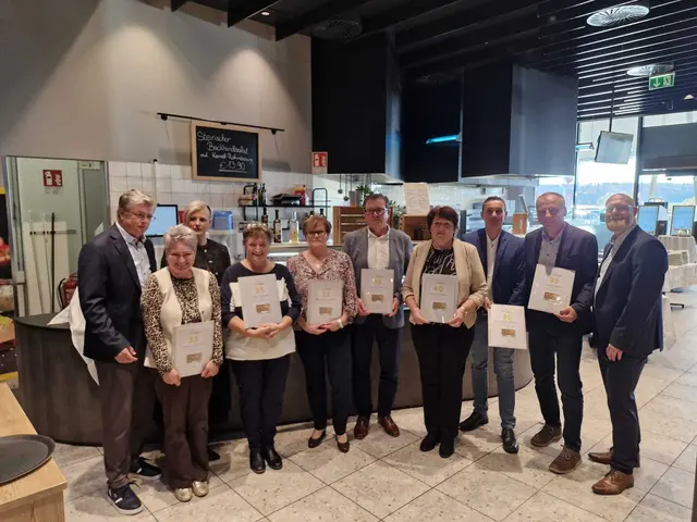 Die Mitarbeiterinnen und Mitarbeiter aus der Steiermark und dem südlichen Burgenland wurden  ausgezeichnet. | Foto: Billa AG