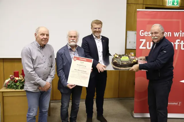 Brigitte Hauser und Max Weissenbäck, wurden geehrt. | Foto: Stadtgemeinde Knittelfeld