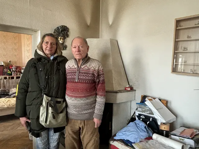Silvia Ike kümmert sich um ihren Onkel Gustav Krenn. Sie tut, was sie kann, aber die Lebenssituation im Favoritner Paltramhof wird immer unzumutbarer. | Foto: Nathanael Peterlini/MeinBezirk