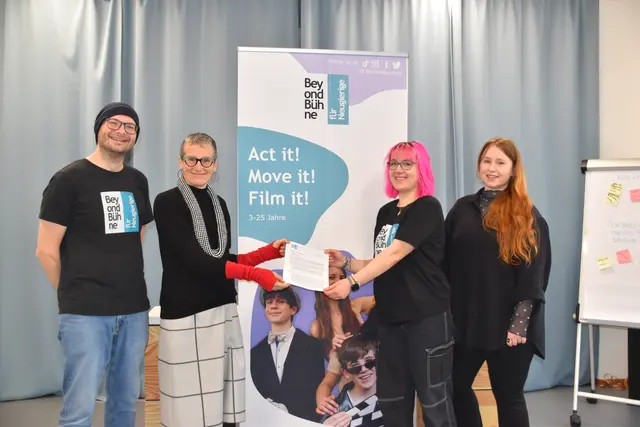 Gregor Ruttner-Vicht, Ulrike Scholda, Barbara Erbler und Lena Gattinger. | Foto: Mirjam Preineder