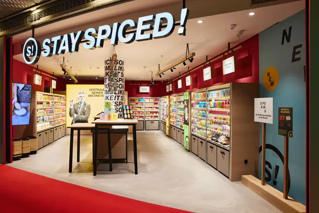 Im Europark Salzburg wirst du von den STAY SPICED! Gewürzexperten persönlich beraten. | Foto: Spiceworld