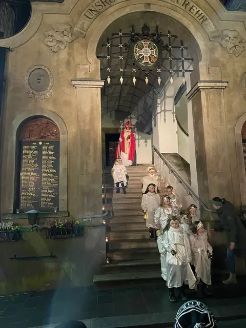 ...kurz darauf er erschienen sie... | Foto: Günther Koch