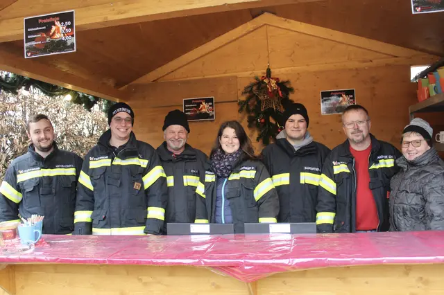 Beim Stand der Feuerwehr | Foto: MeinBezirk Perg/Köck