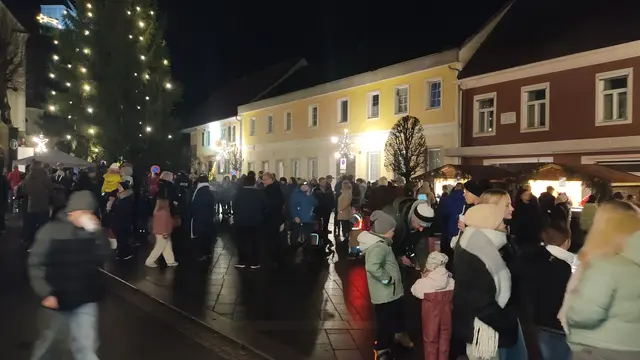 ...das Warten auf... | Foto: Günther Koch