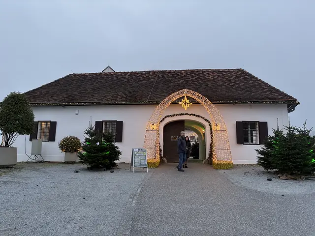 Eingang zum Schloss. | Foto: Anna Maria Kaufmann