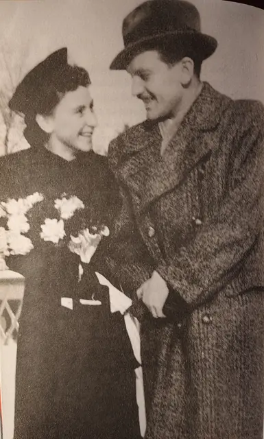 Hochzeit von Ines Glier und Walter Lunger in Innsbruck mitten im Krieg.  | Foto: Tatschl