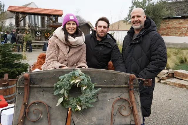 Stefan Zwickl und seine Julia begrüßten Bürgermeister Mag. Hannes Schmid am Steppendufthof | Foto: Andrea Glatzer