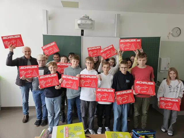 In St. Agatha haben Schülerinnen und Schüler ihre Juniorfirma „Kekos – Keramik und Kosmetik“ mit ihrem Partnerunternehmen Schauer erfolgreich gründen können. | Foto: Schauer