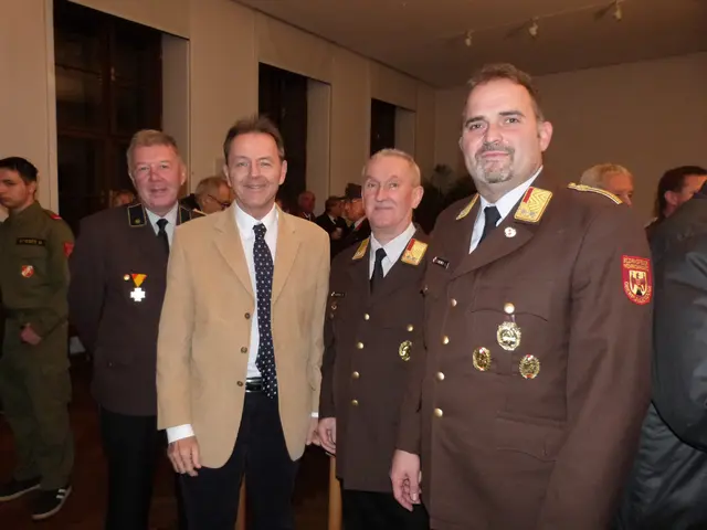 Im Anschluss an die Messe lud die Feuerwehr Lockenhaus zur Agape mit Speis und Trank ins Kloster ein. | Foto: Vanessa Wittmann