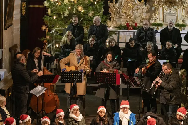 Waldhausener Advent: "Singa &amp; Spün" übertraf alle Erwartungen.  | Foto: Andreas Hofer