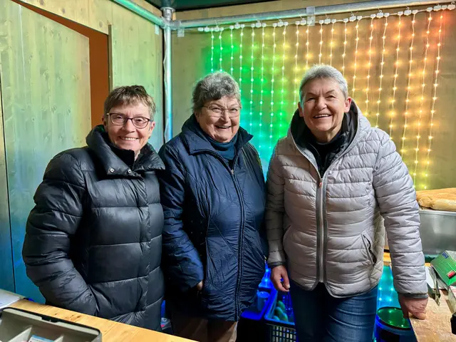 Der FVV-Stand war ein beliebter Treffpunkt für Glühwein. | Foto: Markus Kahrer