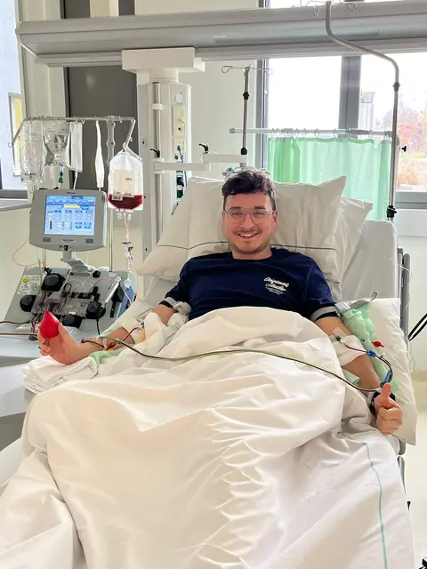 Der 25-jährige Maximilian Baumberger aus Sankt Pankraz hat seine Stammzellen gespendet, um ein Menschenleben zu retten.  | Foto: Baumberger